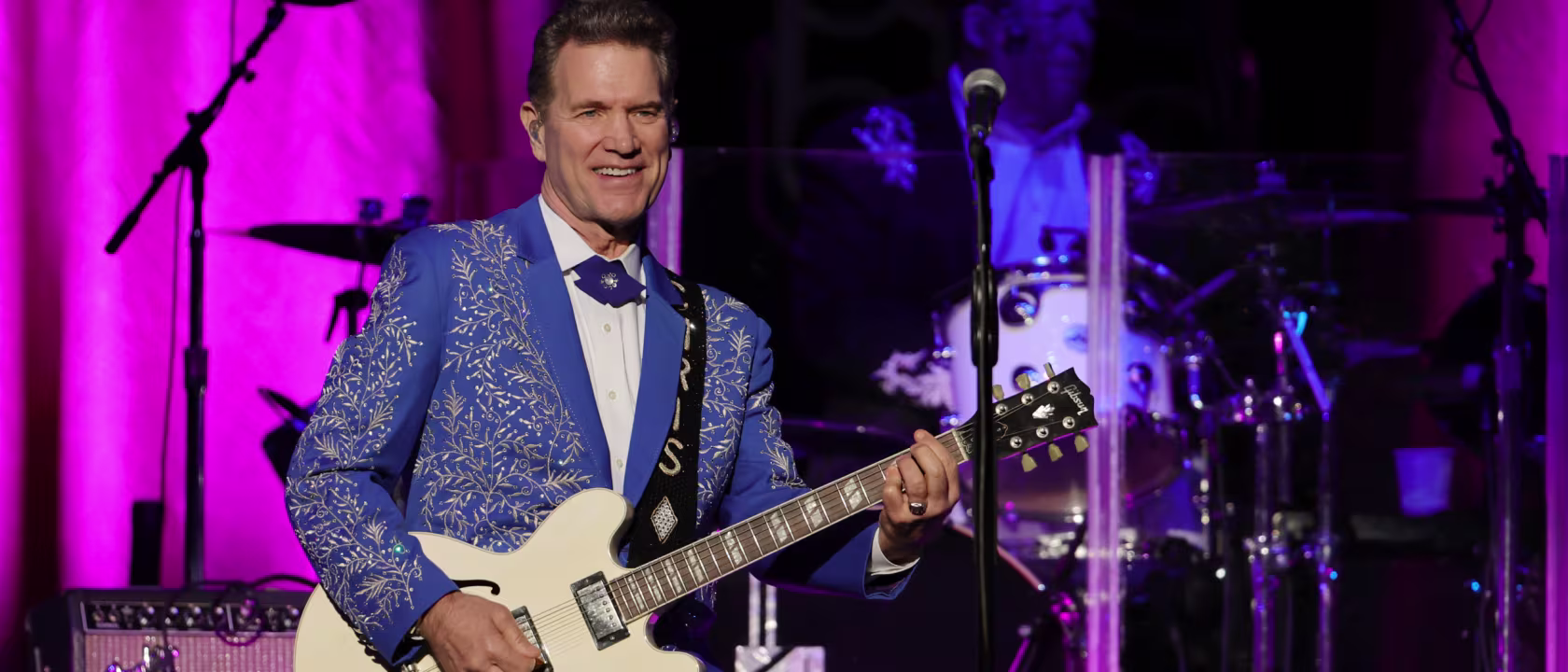 Chris Isaak Houston concert 2025