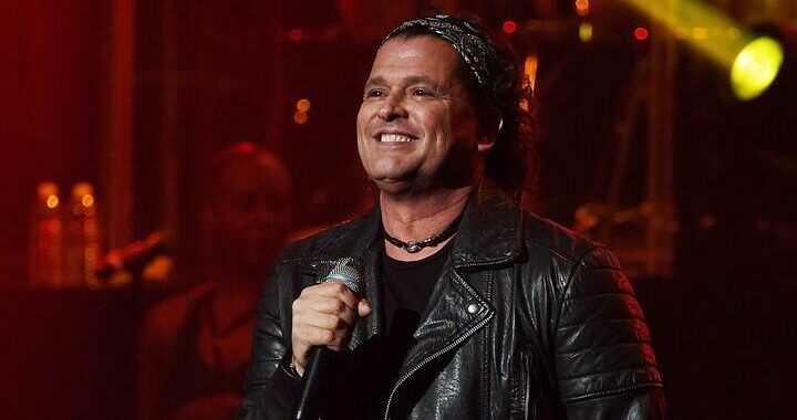 Carlos Vives Tickets in Sugar Land – Live at Smart Financial Centre (May 1, 2026)