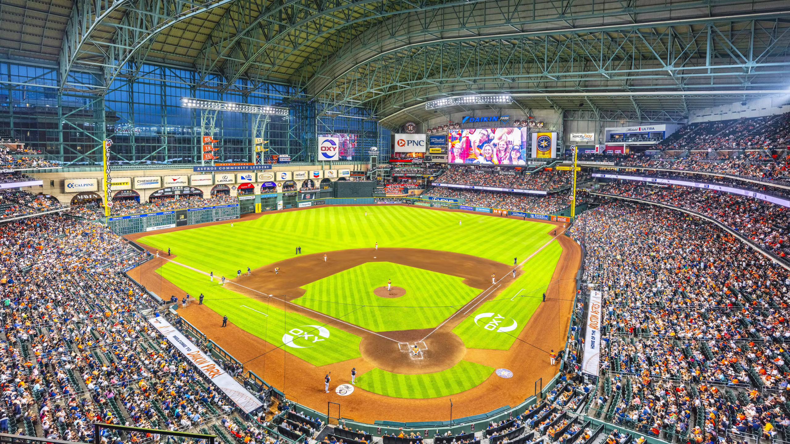 Daikin Park (Formerly Minute Maid Park) Houston – Complete Guide to 2026 Events